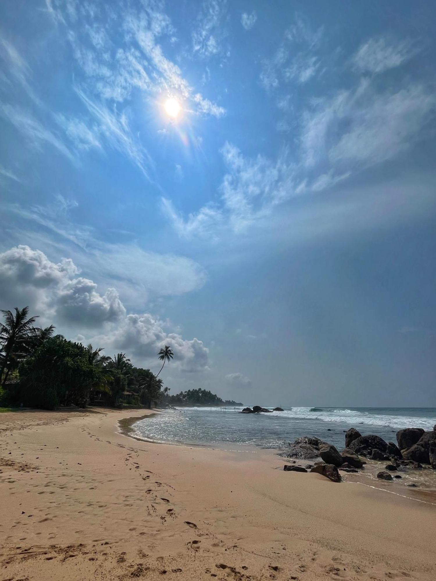 Elysium Hotel Unawatuna Luaran gambar